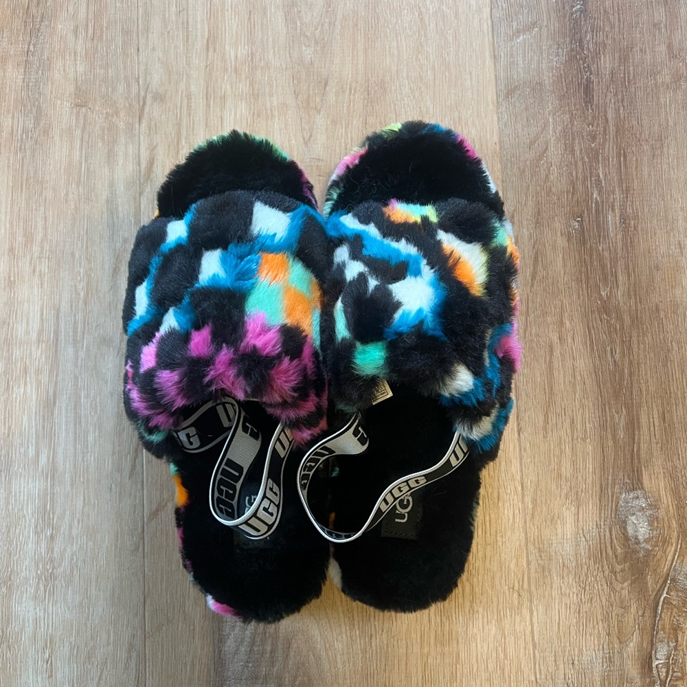 Nwot Ugg Fluff Yeah Multicolored Slides - image 1